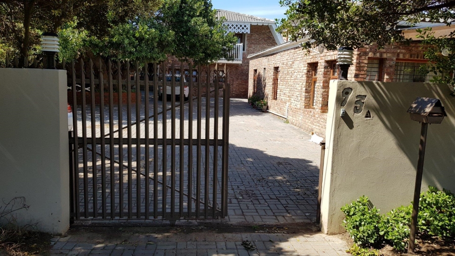 4 Bedroom Property for Sale in Jeffreys Bay Central Eastern Cape